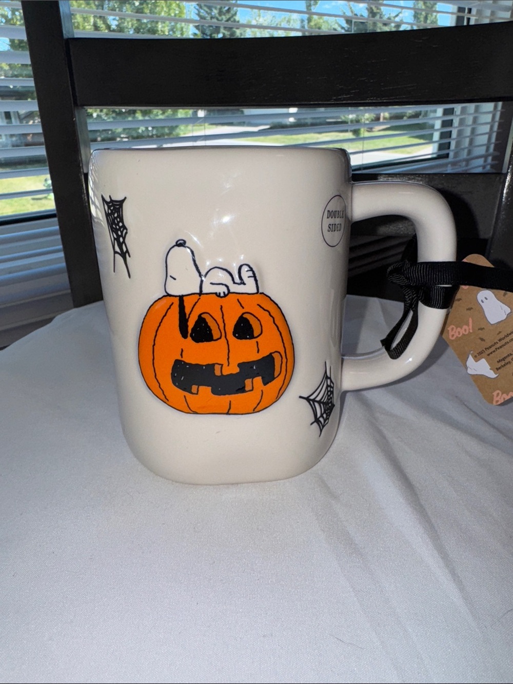 Rae Dunn Snoopy Halloween Pumpkin Mug NWT